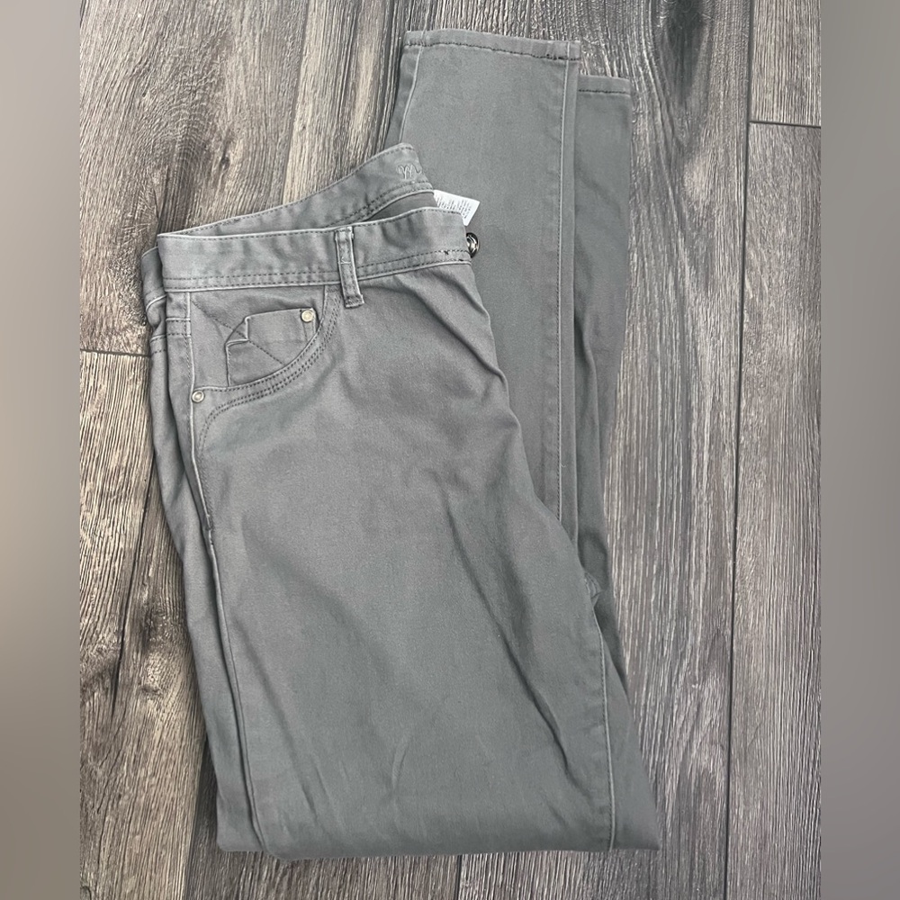 Maurice’s jeggings